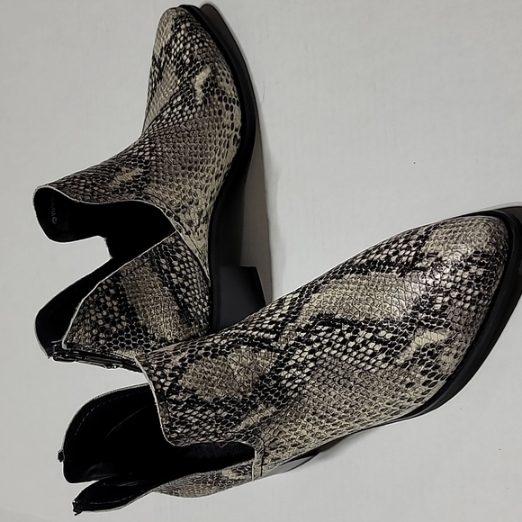 COPY - BLONDO SZ 7.5M WESTERN SNAKESKIN ANKLE BOOTS WATERPROOF COWBOY POINTY TO… - Picture 10 of 16